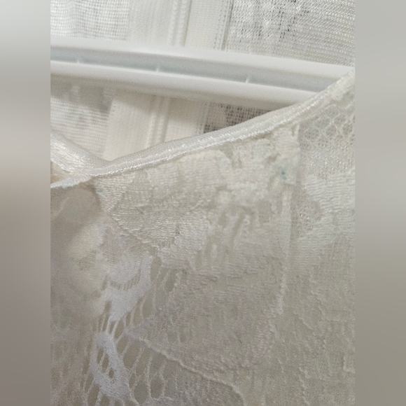 NWOT YesStyle - Cocktail Floral Sleeveless Dress - Picture 4 of 10